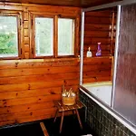 Na Sluneční Pohádková Chaloupka Ve Sladké Díře *