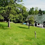 Na Sluneční Pohádková Chaloupka Ve Sladké Díře *