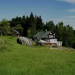 Na Sluneční Pohádková Chaloupka Ve Sladké Díře *