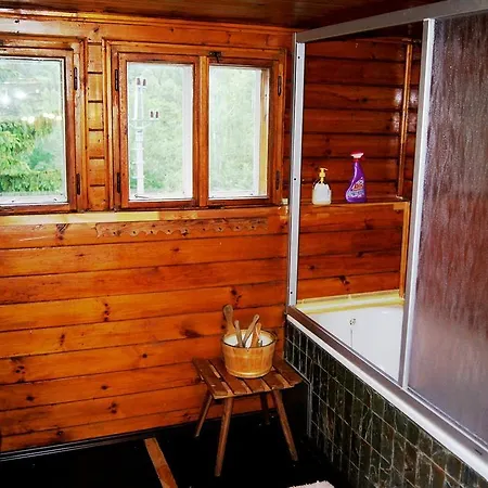 Na Sluneční Pohádková Chaloupka Ve Sladké Díře *